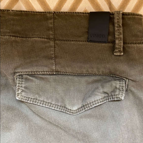 Vince Slim Cargo Pant Khaki Green - Picture 3 of 3